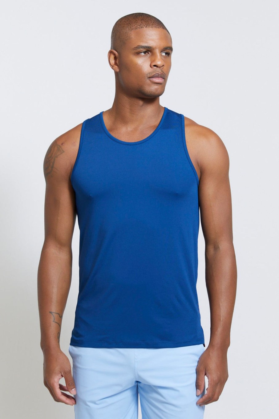 Tops REDVANLY | Meyer Tank