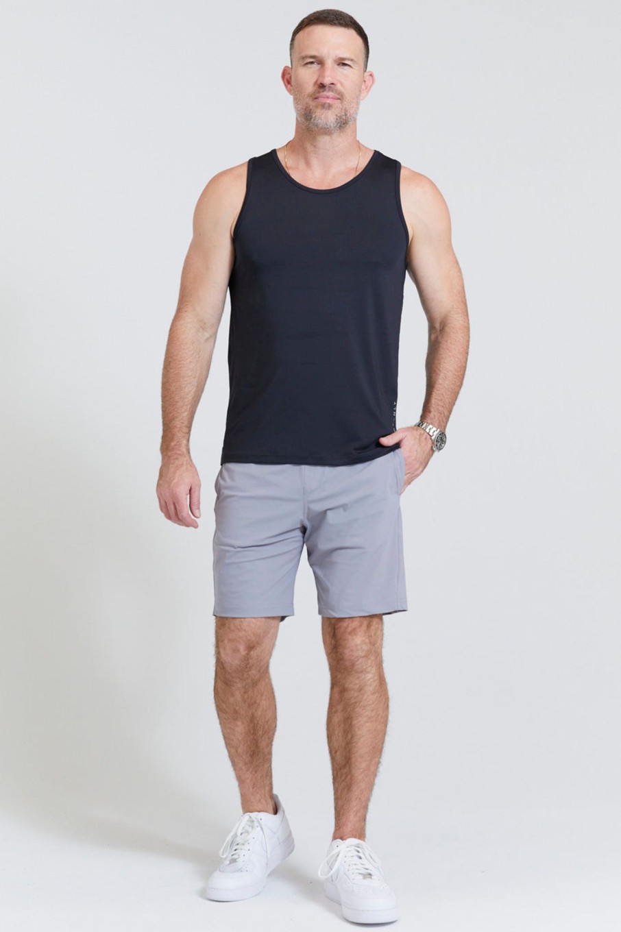 Tops REDVANLY | Meyer Tank